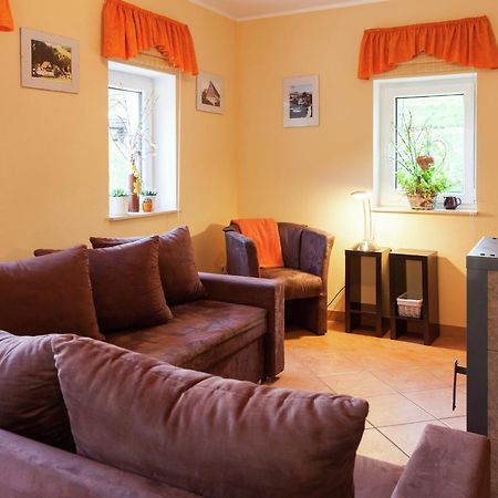 Charming Holiday Home In Hohnstein Ot Lohsdorf מראה חיצוני תמונה