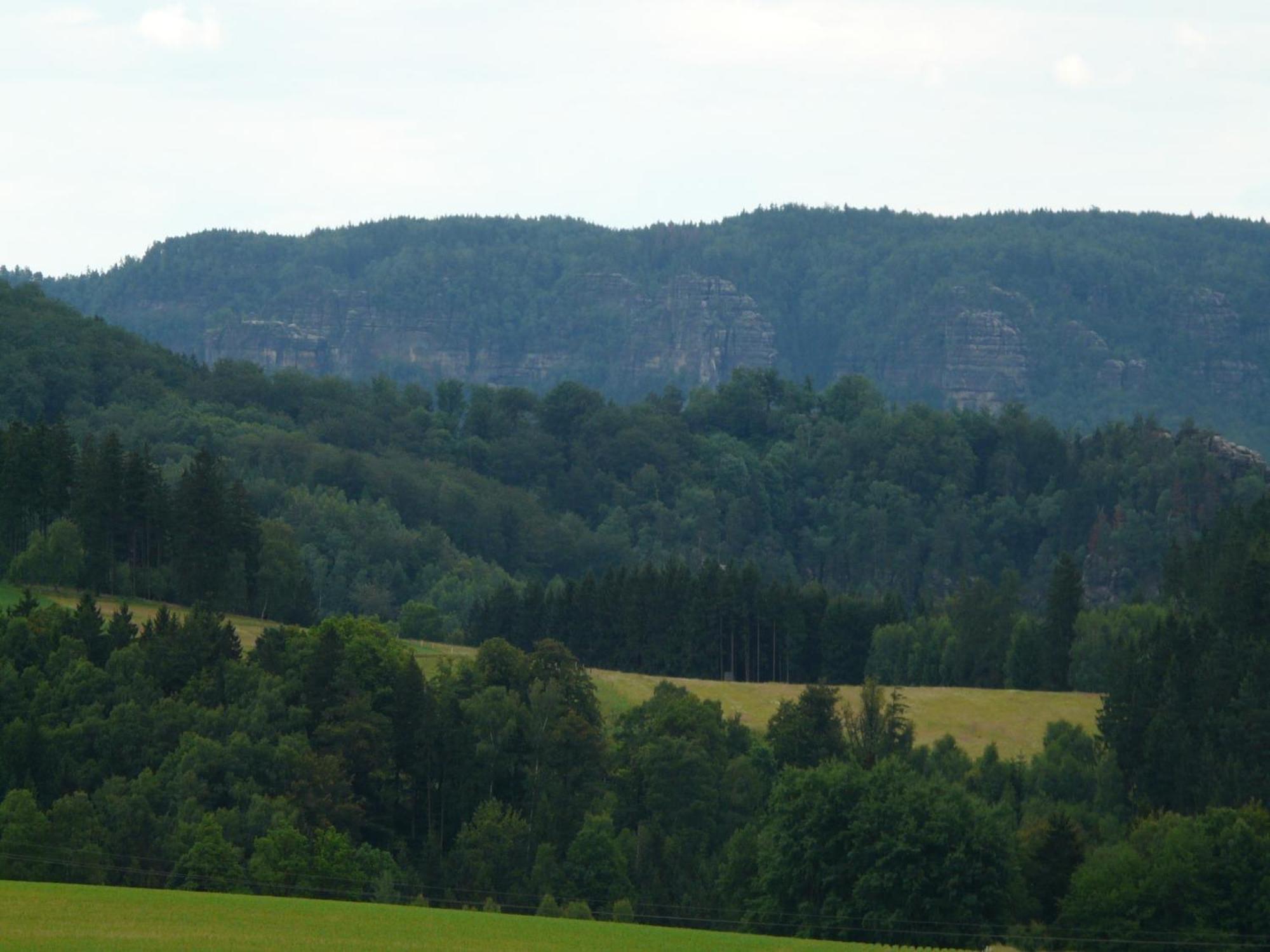 Charming Holiday Home In Hohnstein Ot Lohsdorf מראה חיצוני תמונה